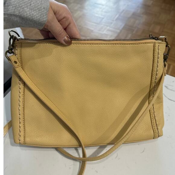 The Sak Butter Yellow The Lumi Crossbody Leather Bag, NWOT - Picture 4 of 6